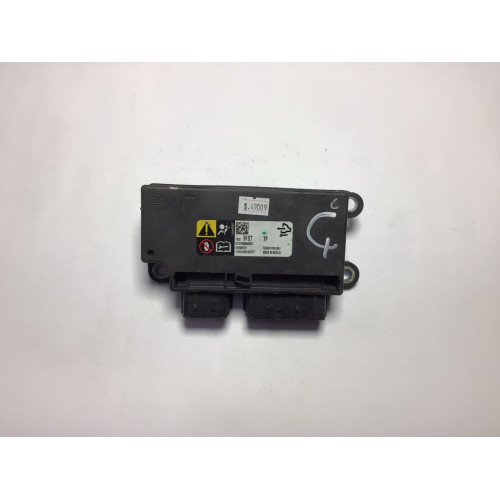 Opel Astra J Airbag Beyni 13529157 TF