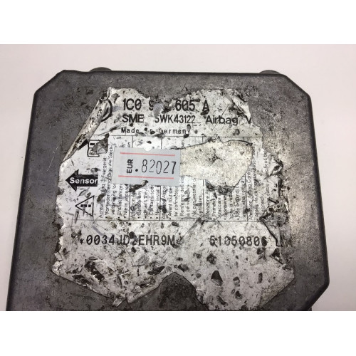 Volkswagen Golf Airbag Beyni 1C0909605A 5WK43122