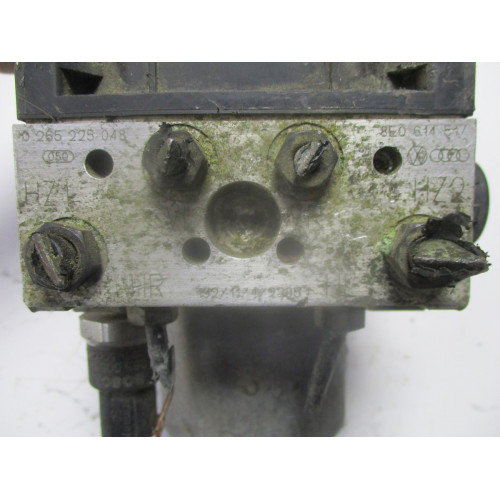 Audi A4 ABS Beyni 0265950011 0265225048 8E0614517