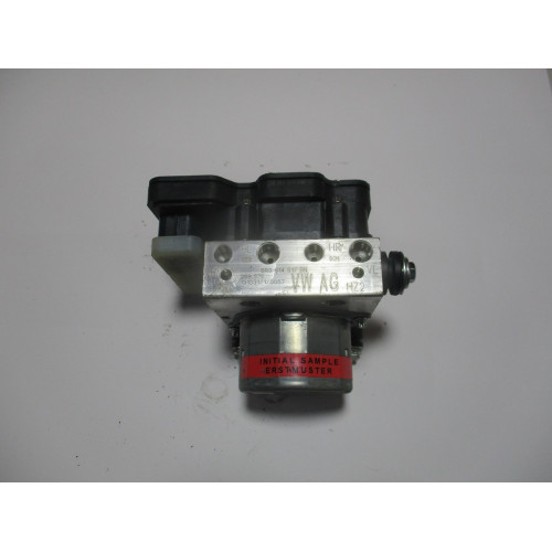Audi A1 SportBack 0265244096 6r0614517bn 2265106508 0265956084 6R0907379BK