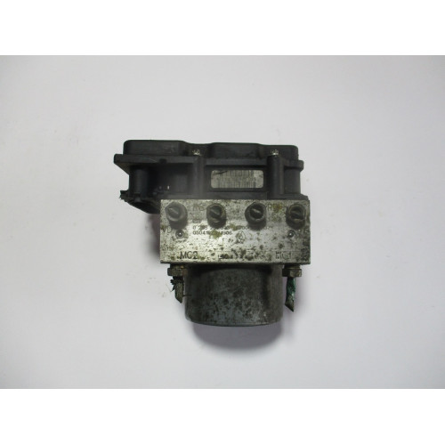 Renault Clio 2 ABS Beyni 0265800335 8200229137 0265231333