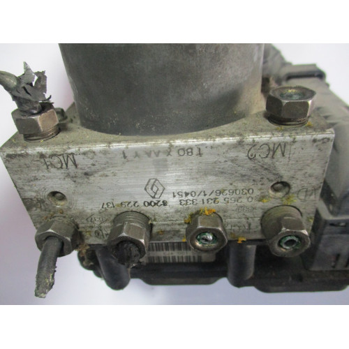 Renault Clio 2 ABS Beyni 0265800335 8200229137 0265231333