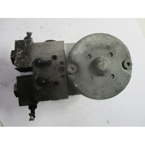 Audi A4 ABS Beyni 8E0614111R 0273004135
