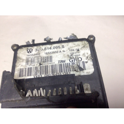 Volkswagen Passat ABS Beyni 3C0614095S 16332402 16332502-A 