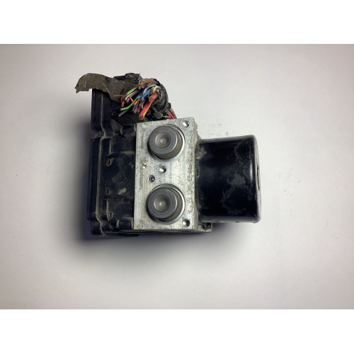 Volkswagen Passat B5.5 Audi A4 ABS Beyni 4B0614517G 0265950055 0265225124 Sağ Arka Tekerde Arıza Var