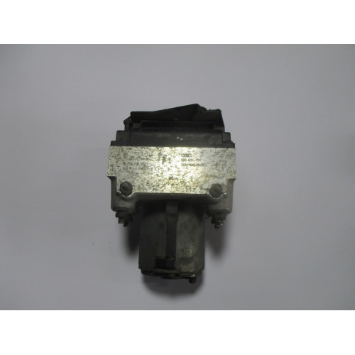 Audi A4 ABS Beyni 0265214002 8D0614111 572221702