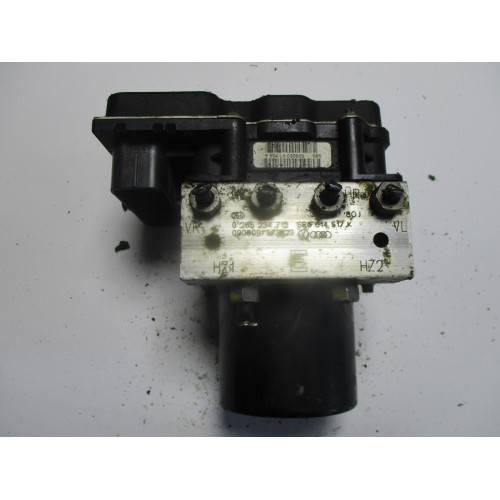 Skoda Fabia ABS Beyni 0265951045 0265234712 6R0614517K