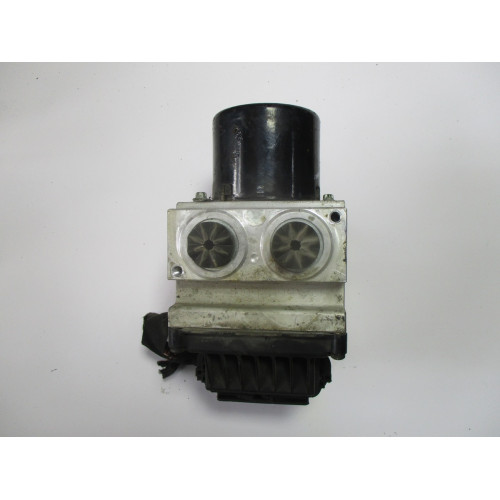 Volkswagen Passat ABS Beyni 3C0614095P 16027201 16027001-A