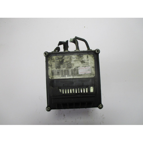 Volkswagen Passat ABS Beyni 3C0614095S 16332402 16332502-A 