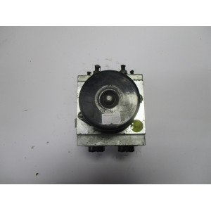 Volkswagen Passat ABS Beyni 3C0614095M 15747702 15747502-B