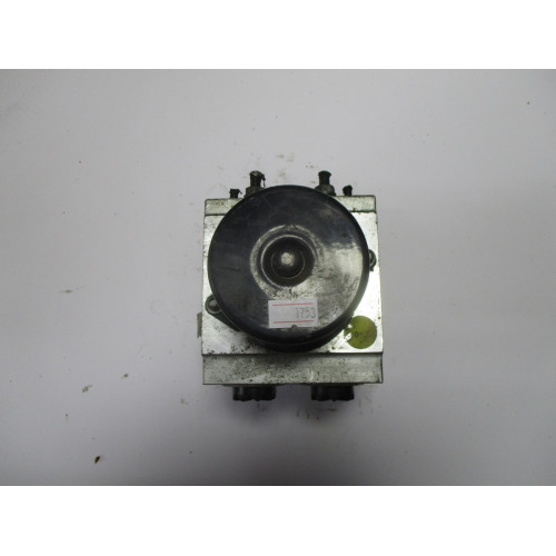 Volkswagen Passat ABS Beyni 3C0614095M 15747702 15747502-B
