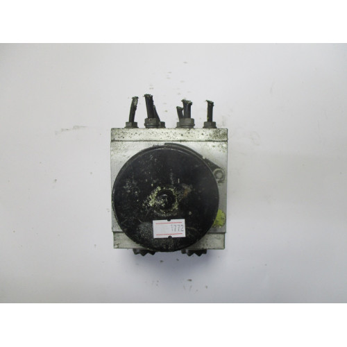 Volkswagen Passat ABS Beyni 3C0614095S 16332402 16332502-A 