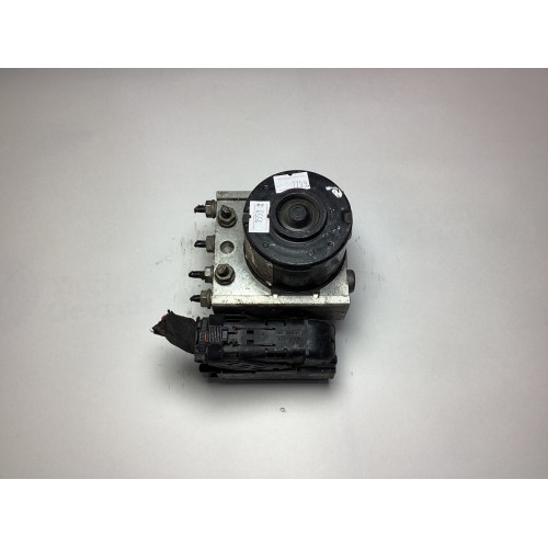 Volkswagen Caddy Jetta Golf ABS Beyni 1K0907379P 10.0970-0315.3 10.0207-0054.4 pompa kısmı satıldı