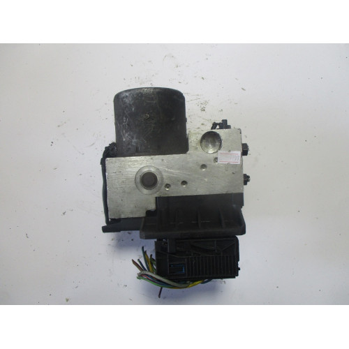Volkswagen Passat Audi A4 A6 A8 ABS Beyni 0265202401 8E0614111AS