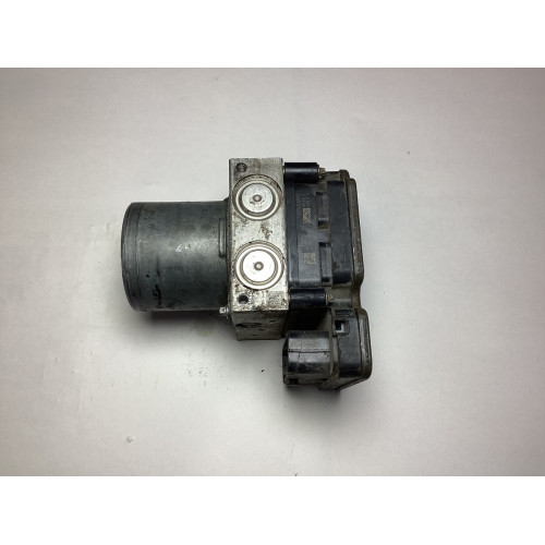 Renault Clio 2 ABS Beyni 0265800335 8200229137 0265231333