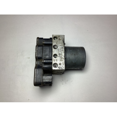 Renault Clio 2 ABS Beyni 0265800335 8200229137 0265231333