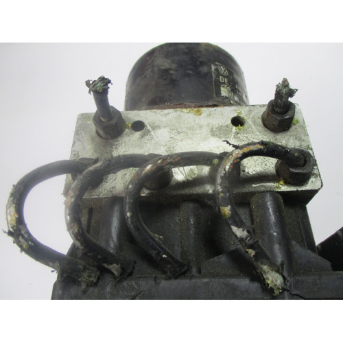 Audi A3 ABS Beyni 8N0907379C 10.0949-0378.3 8N0614217A 10.0204-0149.4