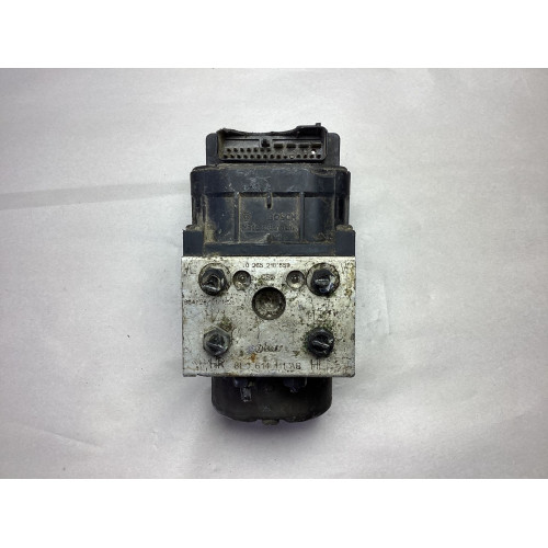 Volkswagen Passat B5 Audi A4 ABS Beyni 8F0614111AB 0273004281 0265216559