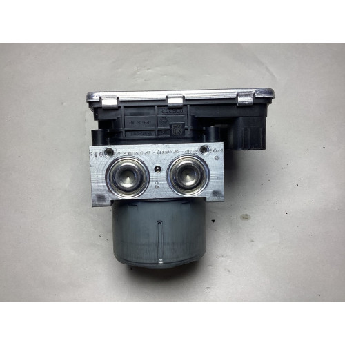 Volkswagen Golf Audi A3 ABS Beyni 5Q0614517DE 28.5157-8842.3 10.0916-5366.3 10.0220-1413.4