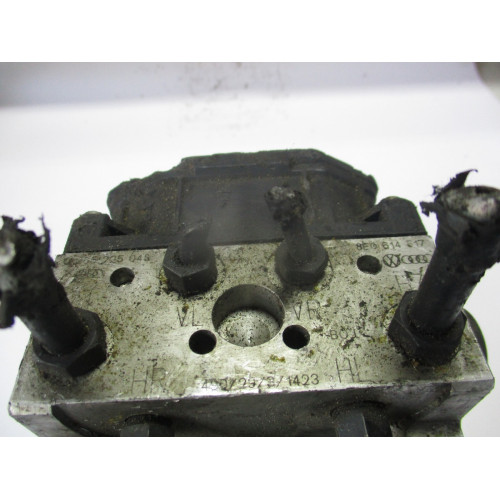 Audi A4 ABS Beyni 0265950011 0265225048 8E0614517