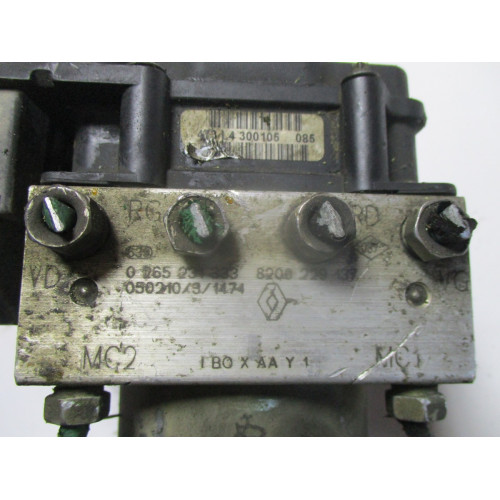 Renault Clio 2 ABS Beyni 0265800335 8200229137 0265231333
