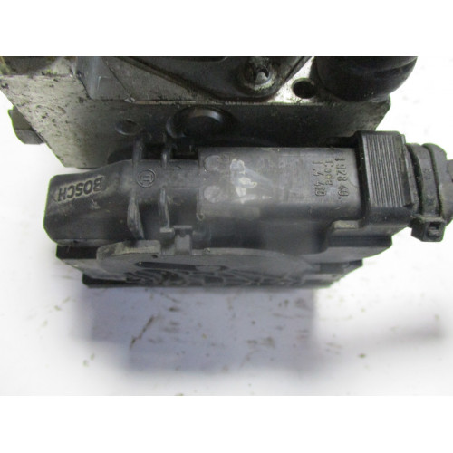 Renault Clio 2 ABS Beyni 0265800335 8200229137 0265231333