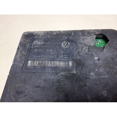 Volkswagen Golf Audi A3 ABS Beyni 6Q0907379E 10.0960-0322.3 6Q0614117C 10.0206-0021.4