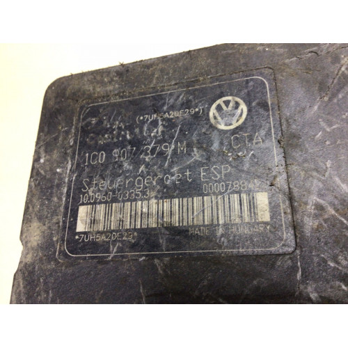 Audi A3 Volkswagen Bora ABS Beyni 10.0960-0335.3 1J0614517J 10.0206-0069.4 1C0907379M