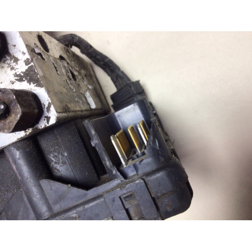 Chrysler Voyager ABS Beyni 04686987AC 25.0946-0260.3 25.0204-0868.4 P04721765AB