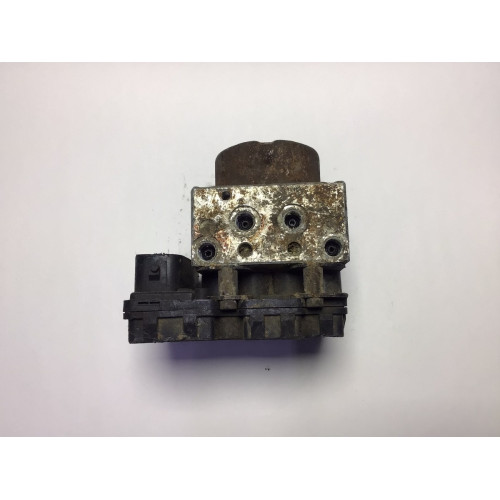 Toyota Yaris ABS Beyni 44510-52220 89541-52110