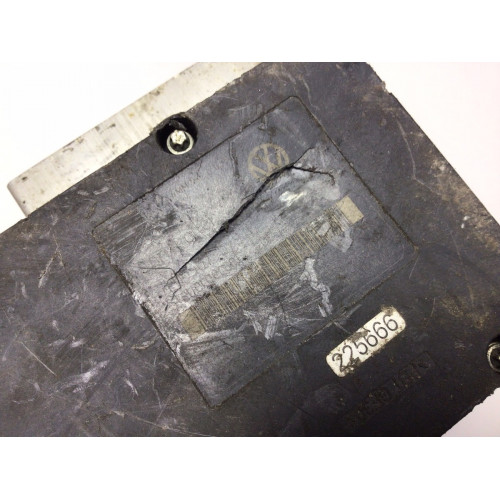 Volkswagen Touareg Abs Beyni 10.0925-0331.3 7L0907379G 10.0204-0263.4 7L0614111H