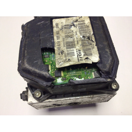 Volkswagen Tiguan ABS Pompası 5N0614109BD 54085769U 17618893 17618993-A