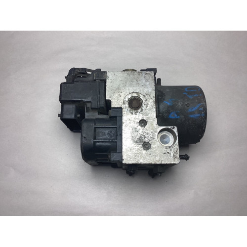 Volkswagen Passat B5 Audi A4 ABS Beyni 8F0614111AB 0273004281 0265216559