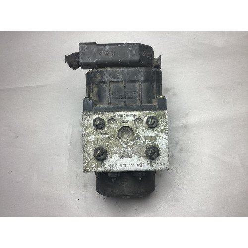 Volkswagen Passat B5 Audi A4 ABS Beyni 8F0614111AB 0273004281 0265216559
