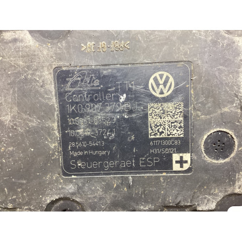 Volkswagen Golf ABS Beyni 1K0907379BJ 10.0961-0352.3 10.0619-3724.1 28.5610-5441.3 1K0614517DE 10.0212-0681.4