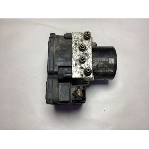 Volkswagen Golf 6 ABS Beyni 1K0907379AT 10.0961-0336.3 10.0619-3556.1 28.5610-5422.3 1K0614517CB 10.0212-0561.4