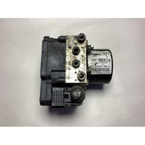 Opel Astra J Abs Beyni 10.0961-4521.3 10.0619-3339.1 28.5611-8102.3 13347808 10.0212-0541.4