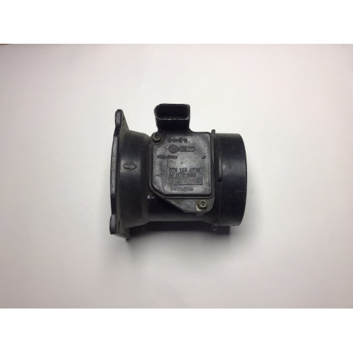 Audi A4 A6 Volkswagen Passat Hava Akışmetre AFH70-08D 078133471E