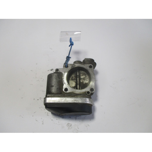 Audi A3 A4 Volkswagen Passat Gaz Kelebeği 06F133062 408.238/327/003