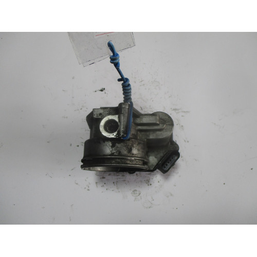 Volkswagen Passat Golf 5 Polo Audi A3 Gaz Kelebeği 03G128063A