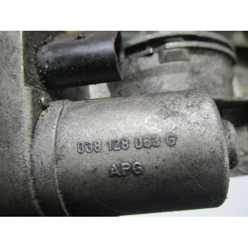 Audi A3 Volkswagen Touran Gaz Boğaz Kelebeği 038128063G