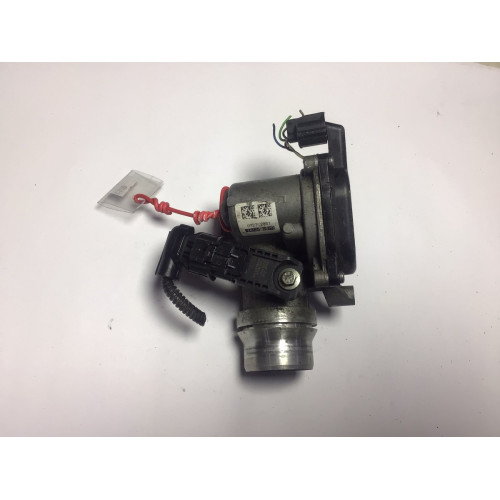 Renault Clio 4 1.5 Gaz Kelebeği Boğaz Kelebeği 161A09287R 072702951