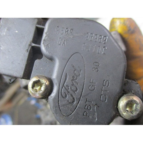 Ford Fiesta Escort Gaz Kelebegi 95BF9B989
