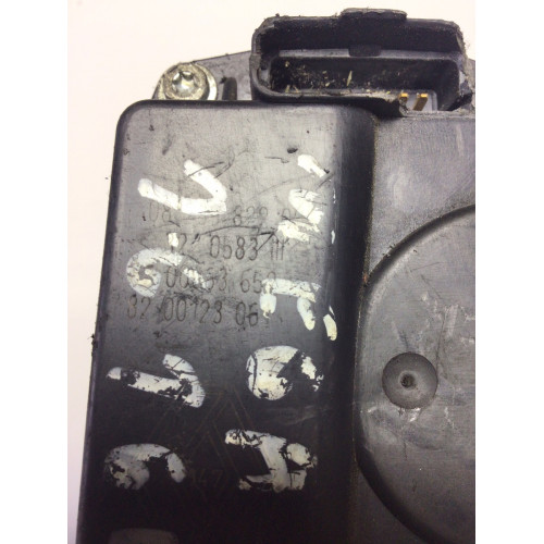Renault Laguna 2 Gaz Kelebeği 408239822001 8200063652 8200123061
