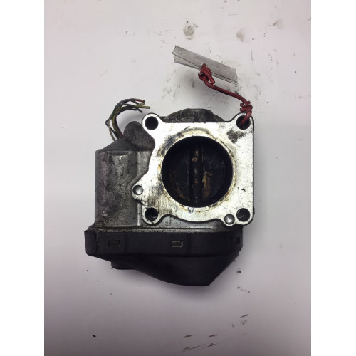 Audi A2 Volkswagen Bora Caddy Lupo Golf Gaz Kelebeği 036133062B