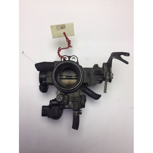 Toyota Yaris Gaz Kelebeği 1368001480