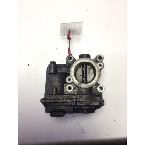 Renault Megane 3 Gaz Kelebeği 8200578645 8200570805B