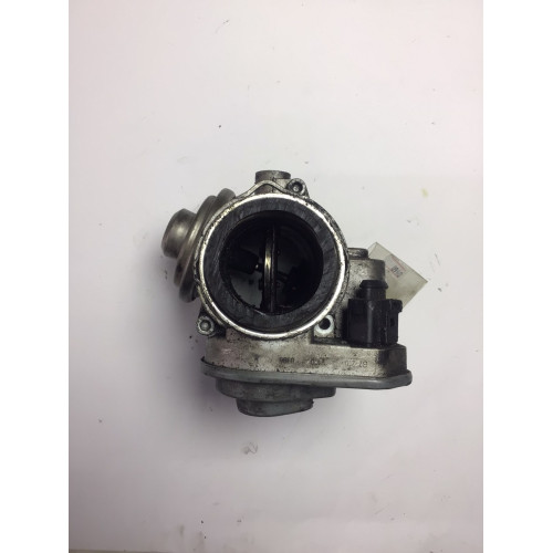 Audi A3 Volkswagen Touran Gaz Boğaz Kelebeği 038128063G