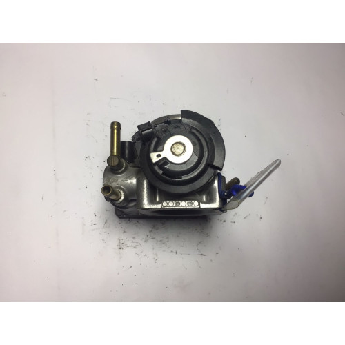 Volkswagen Golf 4 Gaz Kelebeği Boğaz Kelebeği 06A133064J