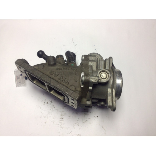 volkswagen Golf Gaz Kelebeği Boğaz Kelebeği 04L128059M 04L128063N